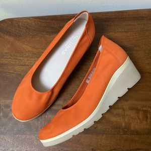 Sabrinas Made In Spain Orange Wedges